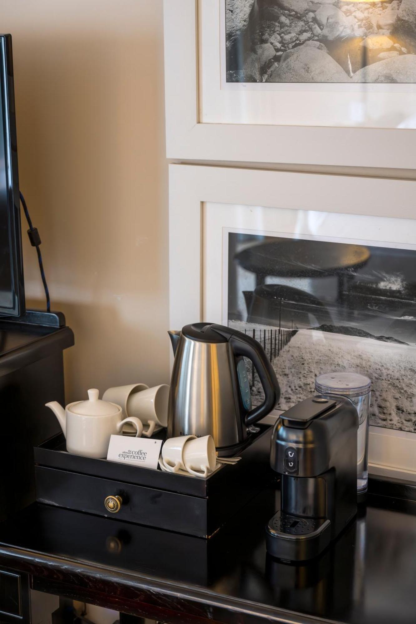เบเวอร์ลี ฮิลล์ Hotel เดอร์บัน ภายนอก รูปภาพ A kettle
