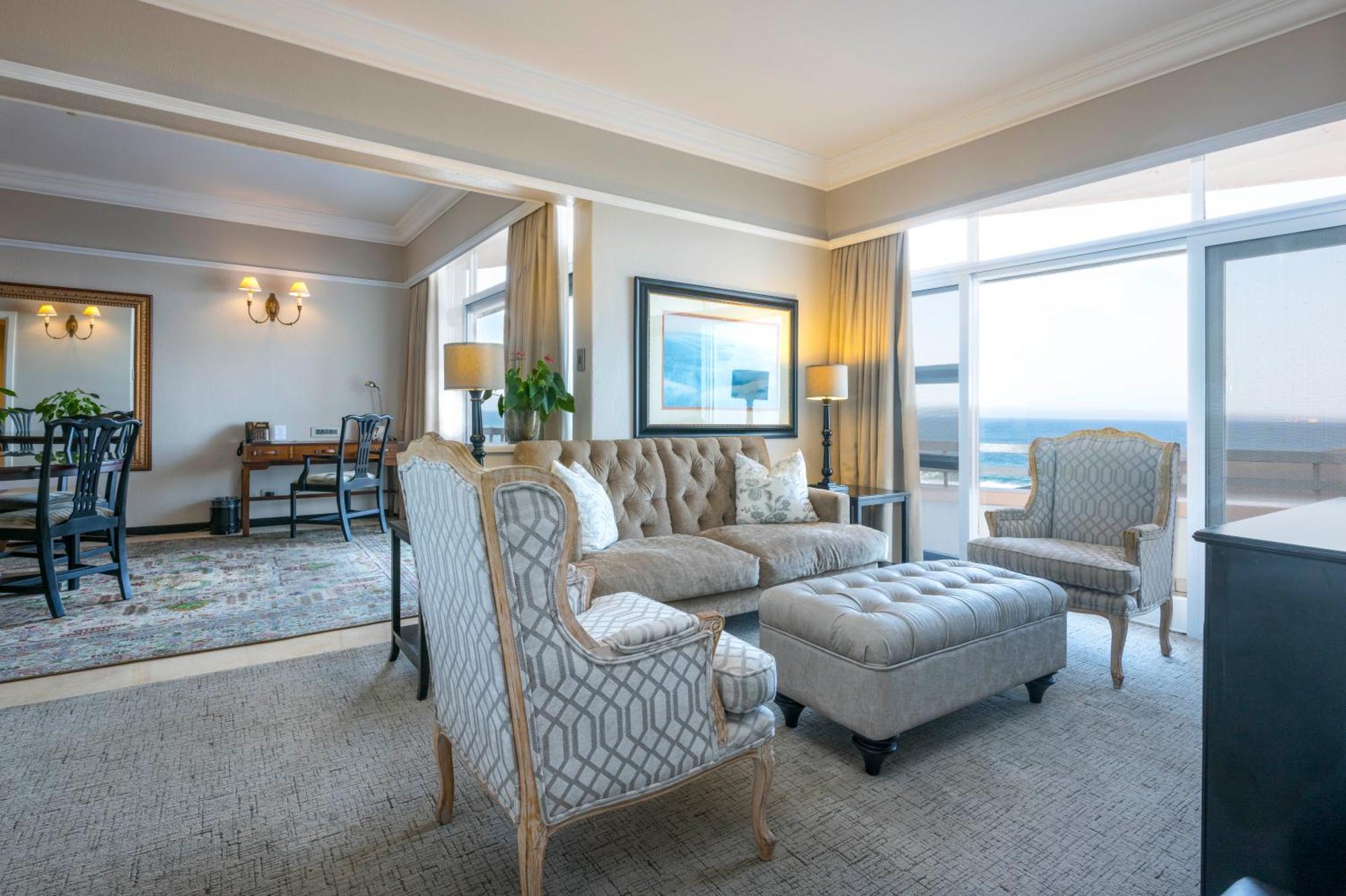 เบเวอร์ลี ฮิลล์ Hotel เดอร์บัน ภายนอก รูปภาพ A suite at the Cape Town International Convention Centre