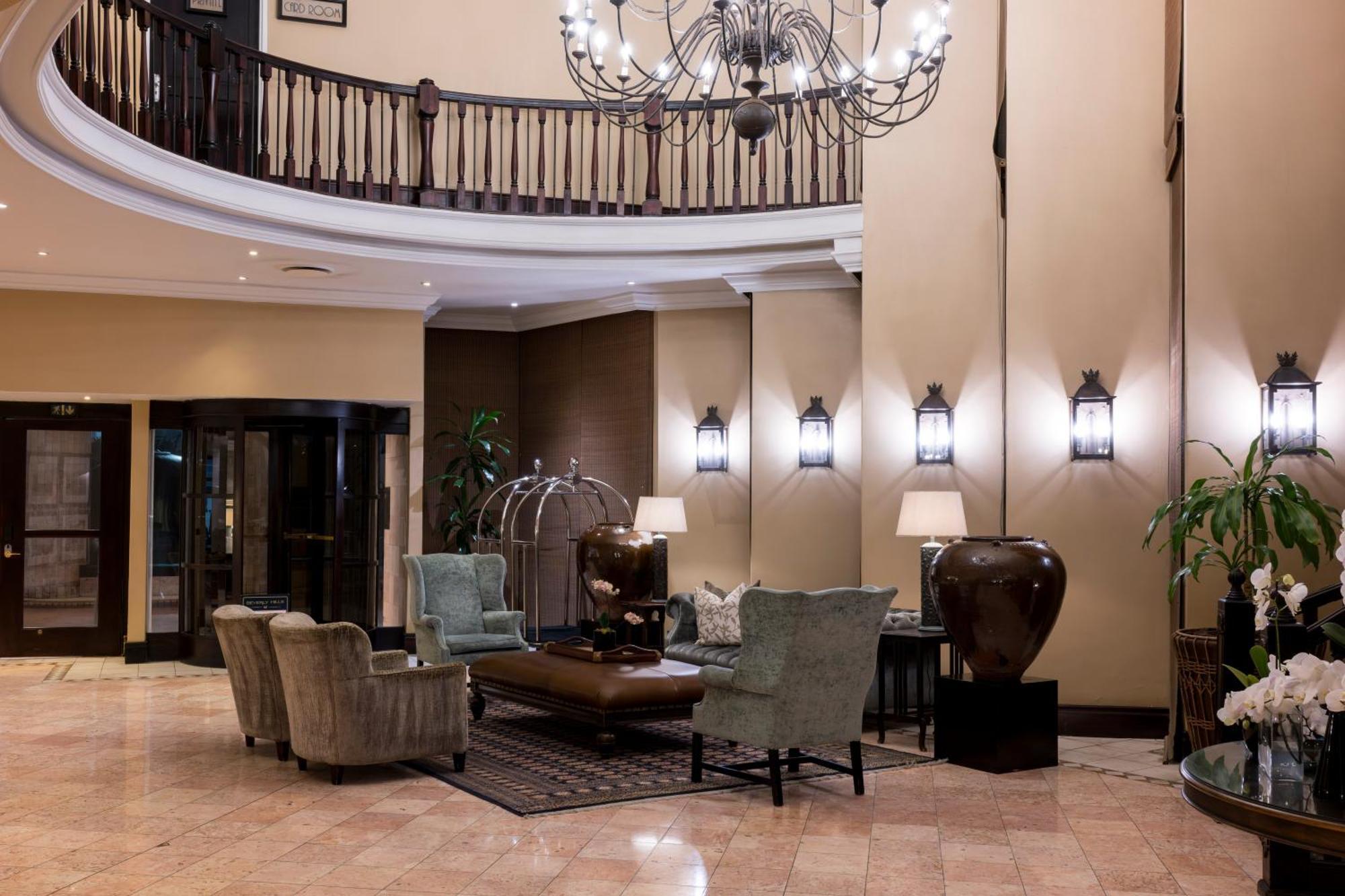 เบเวอร์ลี ฮิลล์ Hotel เดอร์บัน ภายนอก รูปภาพ The lobby of the hotel