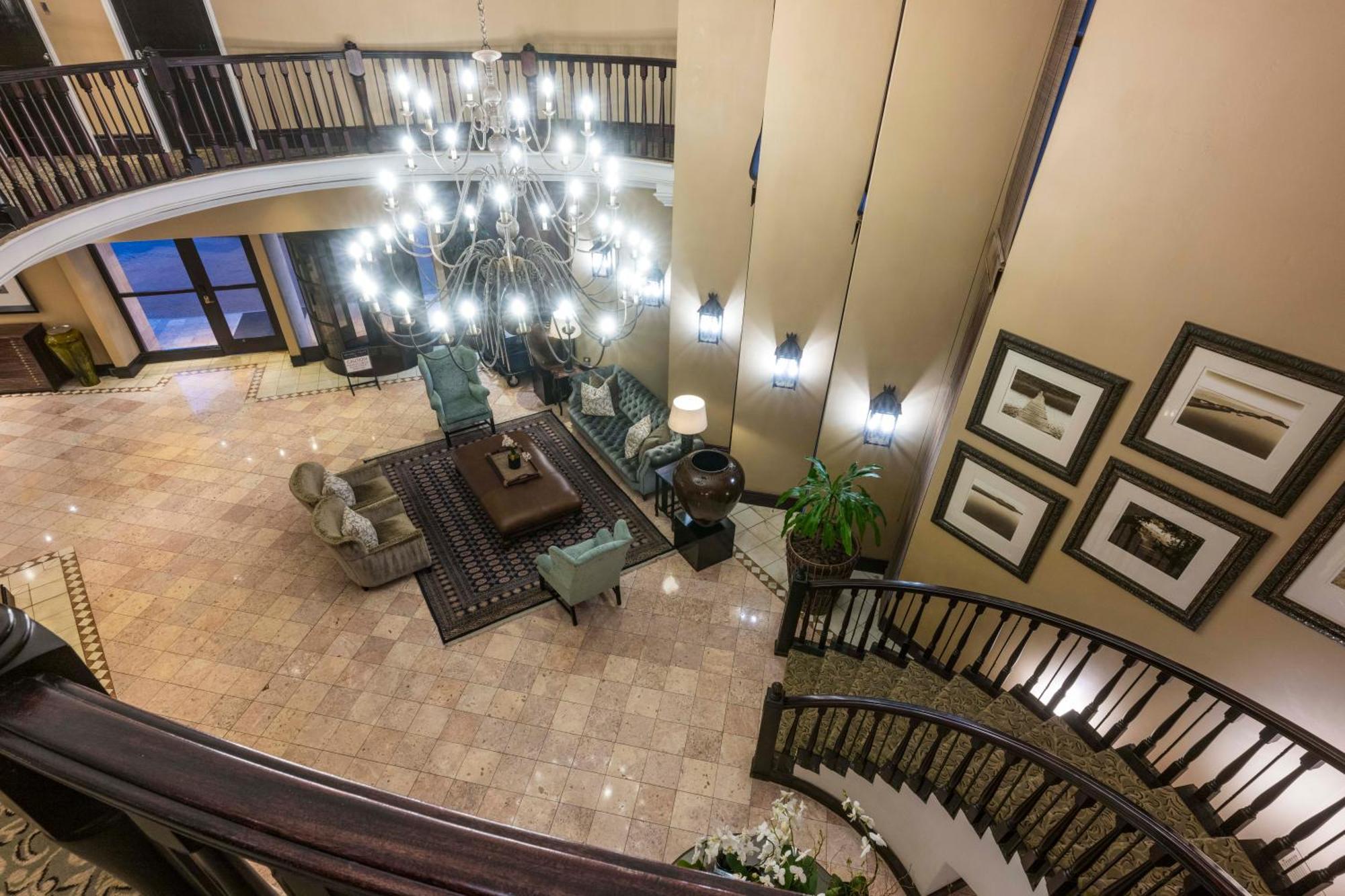 เบเวอร์ลี ฮิลล์ Hotel เดอร์บัน ภายนอก รูปภาพ The lobby of the hotel